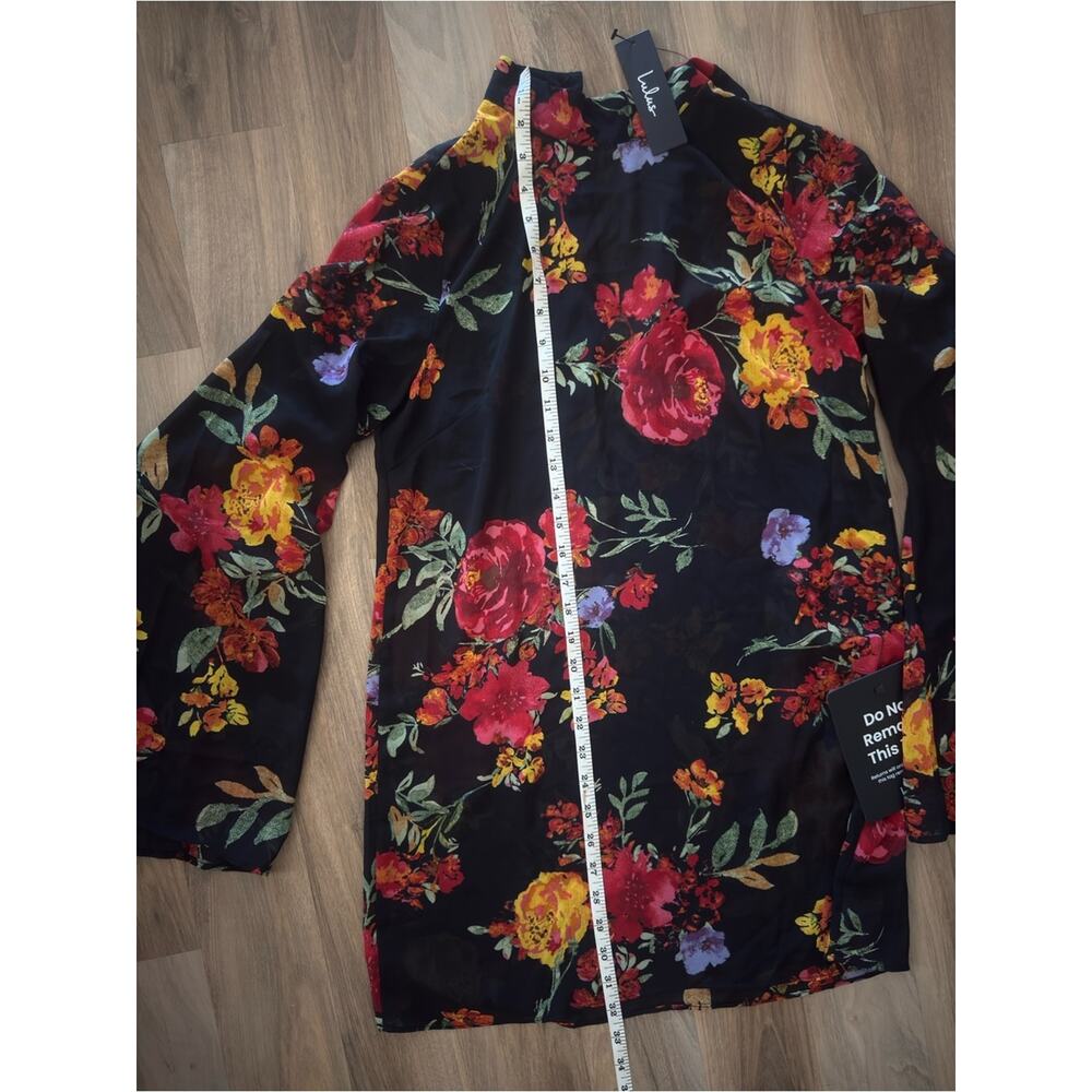 Lulus Perfected Charm Black Floral Bell Sleeve Mini Shift Dress size S - Picture 4 of 7